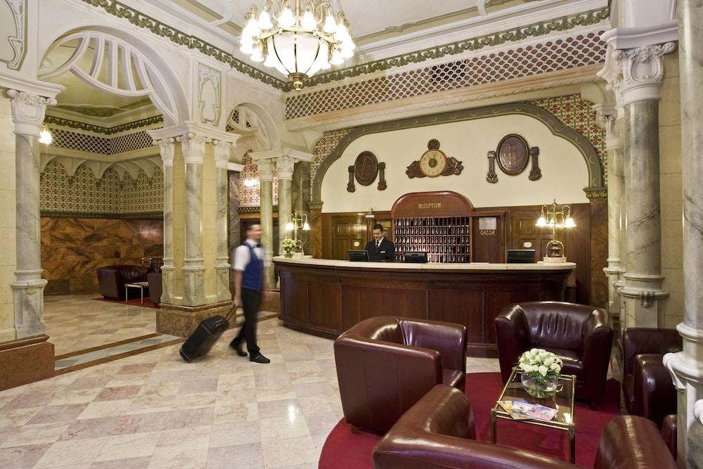 Palatinus Grand Hotel بيتْش المظهر الخارجي الصورة
